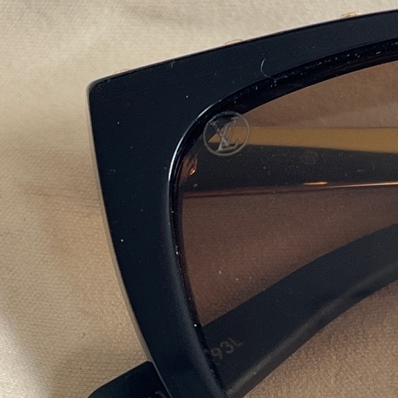 Louis Vuitton LA BOUM Canvas Sunglasses - Picture 8 of 13